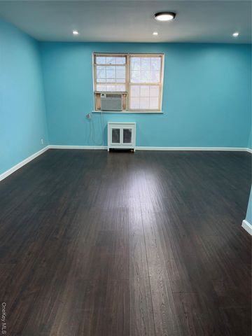 78-13 Park Drive E 2A, Flushing, NY 11367