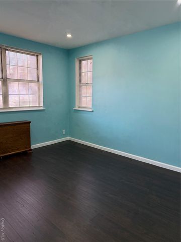 78-13 Park Drive E 2A, Flushing, NY 11367