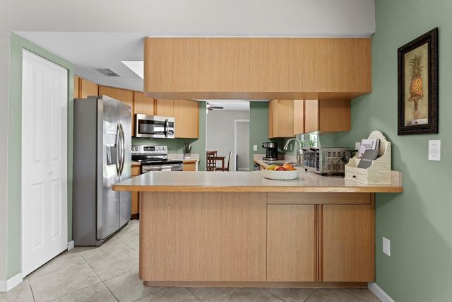 6809 CIRCLECREEK DRIVE, Pinellas Park, FL 33781