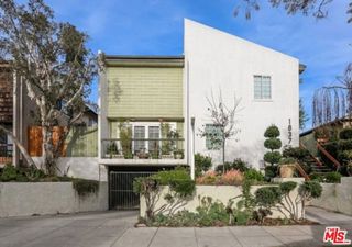 1837 11th Street 3, Santa Monica, CA 90404