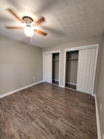 3216-3218 Independence Street, Grove City, OH 43123