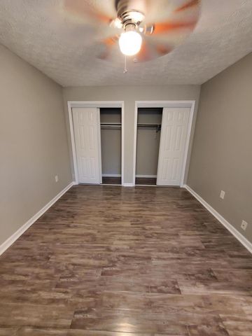 3216-3218 Independence Street, Grove City, OH 43123