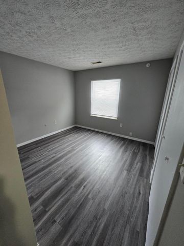 3216-3218 Independence Street, Grove City, OH 43123