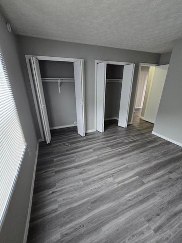3216-3218 Independence Street, Grove City, OH 43123