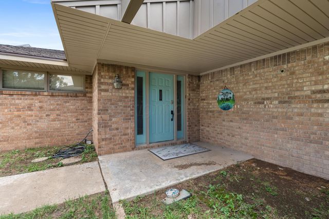 326 N Shore Drive, Amarillo, TX 79118