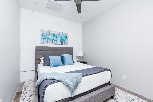 7505 E MAIN Street B, Scottsdale, AZ 85251