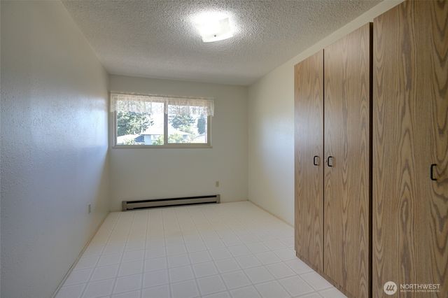 316 Beacon Hill Drive, Hoquiam, WA 98550