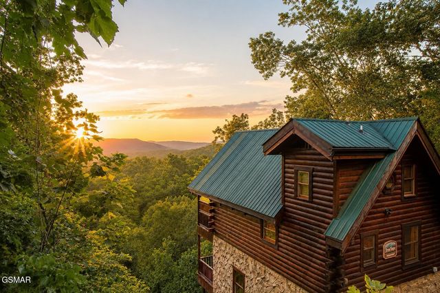 2509 Piney Drive, Sevierville, TN 37876