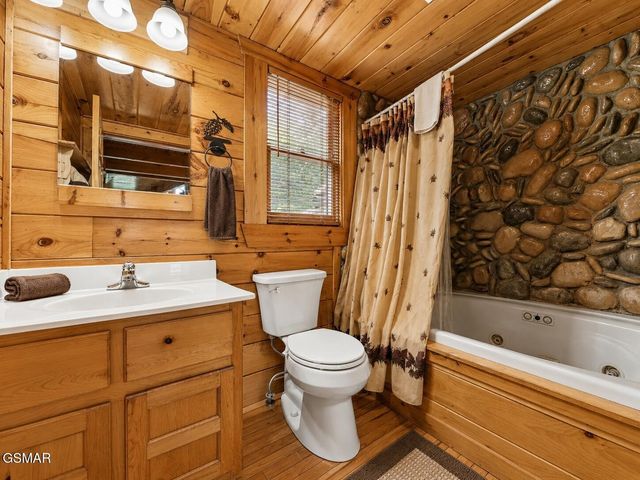 2509 Piney Drive, Sevierville, TN 37876