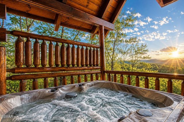 2509 Piney Drive, Sevierville, TN 37876
