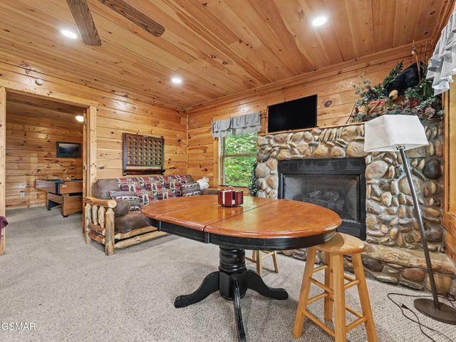 2509 Piney Drive, Sevierville, TN 37876