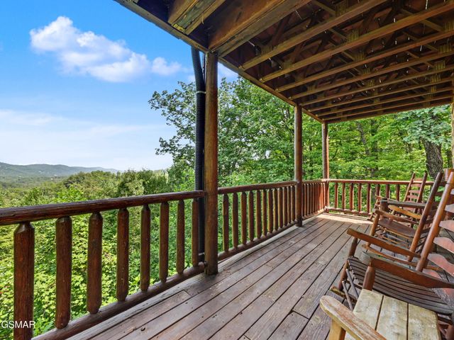 2509 Piney Drive, Sevierville, TN 37876