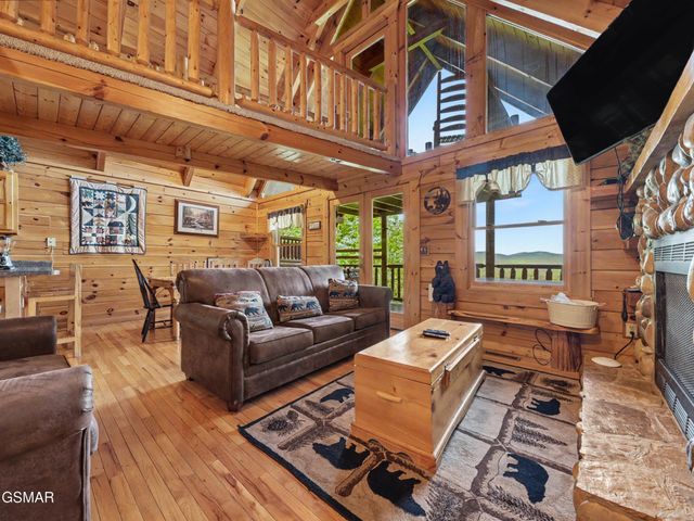 2509 Piney Drive, Sevierville, TN 37876