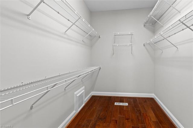 3715 Brownstone Lane, Winston-salem, NC 27106