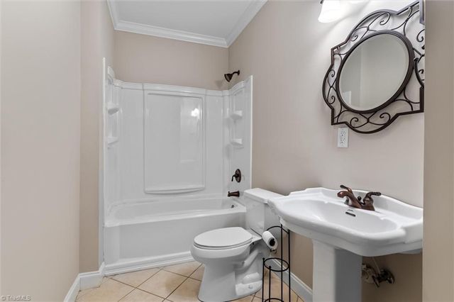 3715 Brownstone Lane, Winston-salem, NC 27106