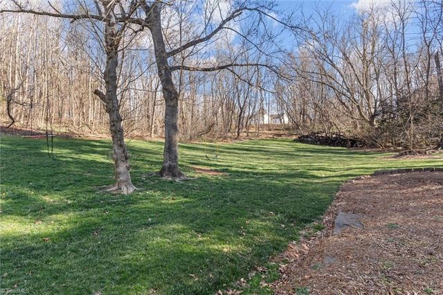 3715 Brownstone Lane, Winston-salem, NC 27106