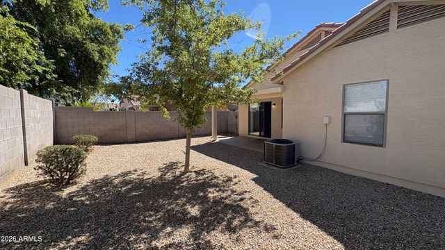 15774 W Watson Lane, Surprise, AZ 85379
