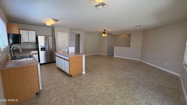 15774 W Watson Lane, Surprise, AZ 85379
