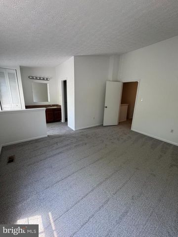 9730 RED CLOVER, Baltimore, MD 21234