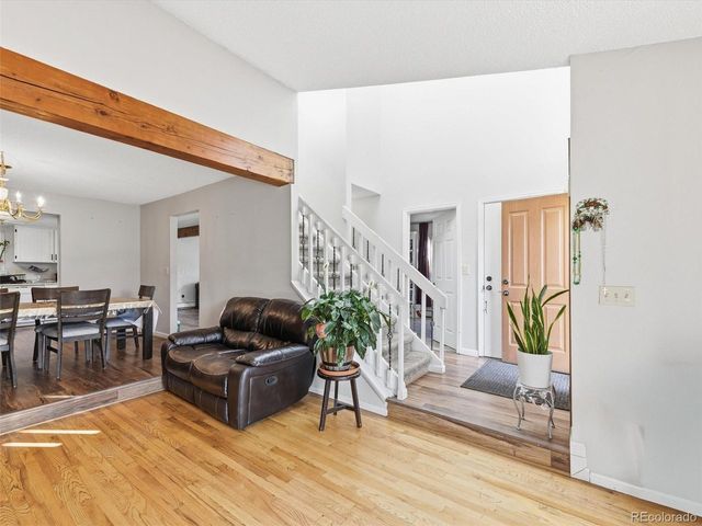 892 S Rifle Way, Aurora, CO 80017