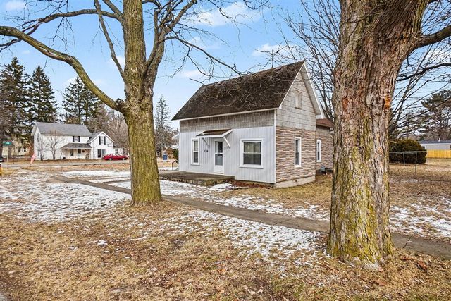 307 Orton Street, Howard City, MI 49329