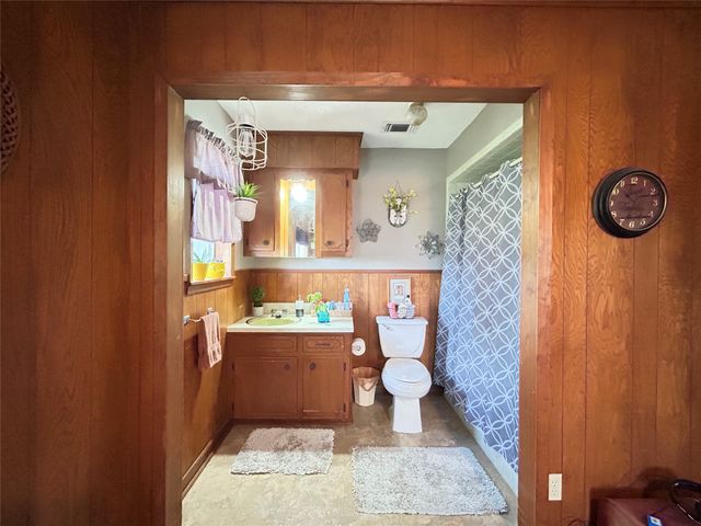 409 County Road 1167, Brashear, TX 75420