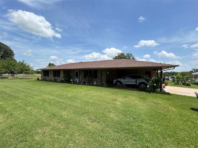 409 County Road 1167, Brashear, TX 75420
