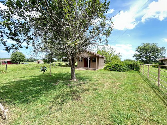 409 County Road 1167, Brashear, TX 75420