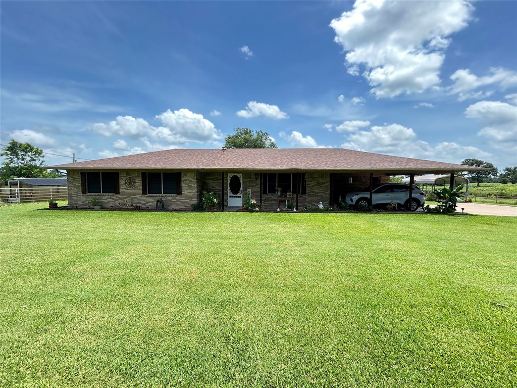 409 County Road 1167, Brashear, TX 75420