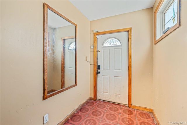 19708 115th Avenue, Saint Albans, NY 11412