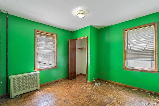 19708 115th Avenue, Saint Albans, NY 11412