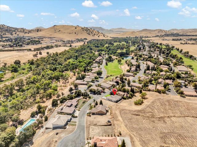 32588 Greene Drive, Springville, CA 93265
