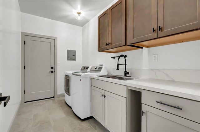 32588 Greene Drive, Springville, CA 93265