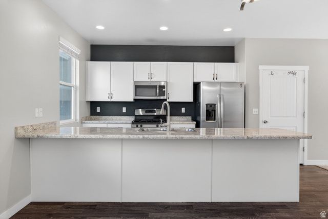 3657 W SUNRISE SKY LN, South Jordan, UT 84009