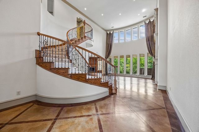 1010 Timberline Drive, Heath, TX 75032