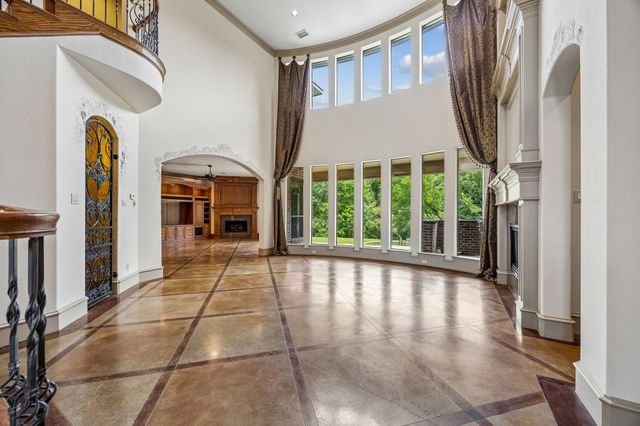 1010 Timberline Drive, Heath, TX 75032