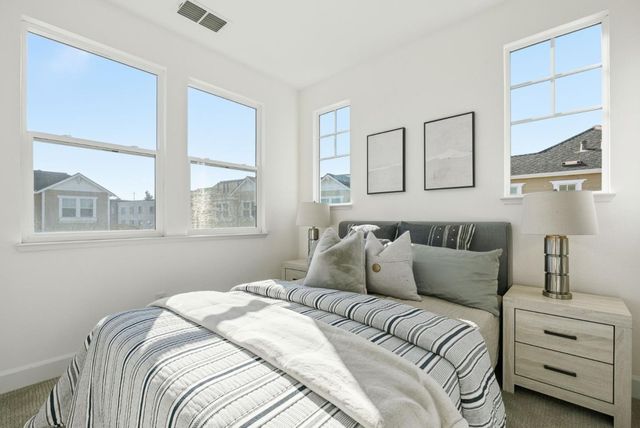 2039 Colony Street, Mountain View, CA 94043