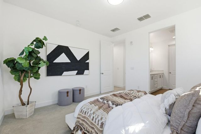 2039 Colony Street, Mountain View, CA 94043