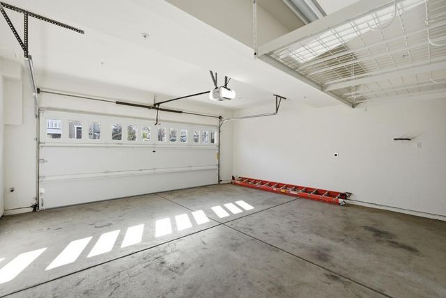 2039 Colony Street, Mountain View, CA 94043