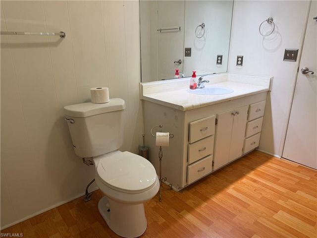250 Santa Fe TRL, North Fort Myers, FL 33917