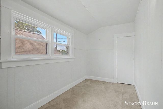 1009 Courtney Street Nw, City Of Grand Rapids, MI 49504