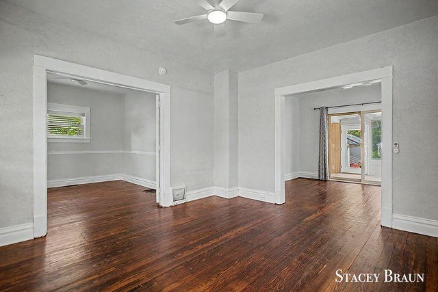 1009 Courtney Street Nw, City Of Grand Rapids, MI 49504