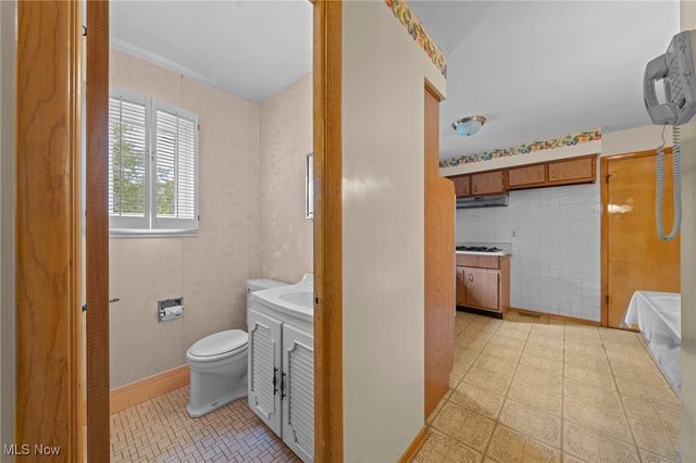 759 Cheriton Drive, Highland Heights, OH 44143