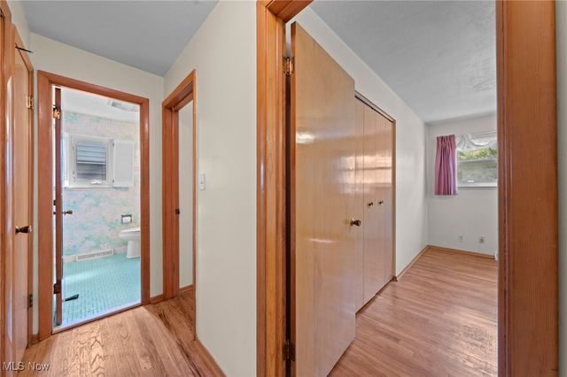 759 Cheriton Drive, Highland Heights, OH 44143