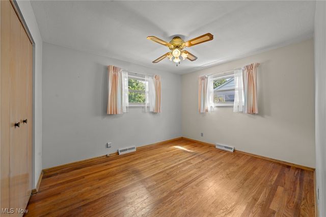 759 Cheriton Drive, Highland Heights, OH 44143