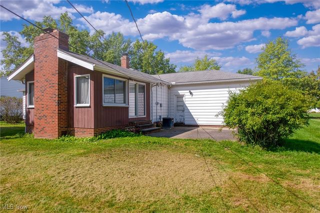 759 Cheriton Drive, Highland Heights, OH 44143