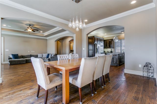 6800 Woodland Hills Drive, North Richland Hills, TX 76182