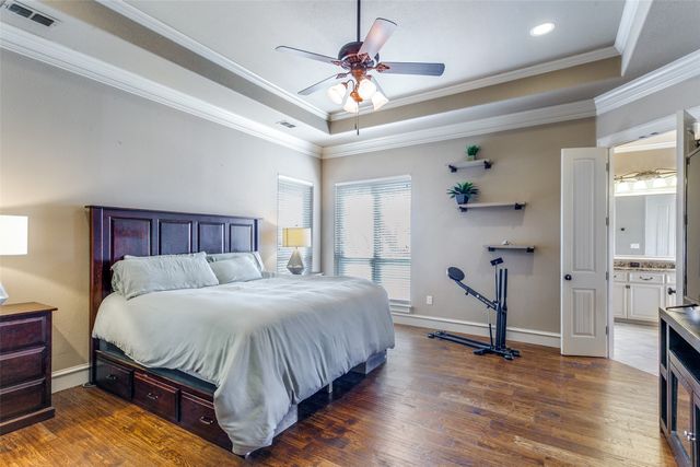 6800 Woodland Hills Drive, North Richland Hills, TX 76182