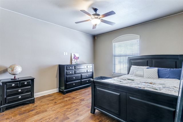 6800 Woodland Hills Drive, North Richland Hills, TX 76182