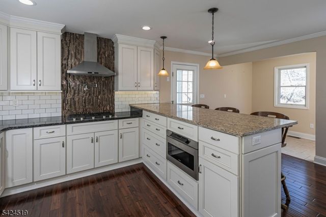 310 Hollow Rd, Montgomery Twp., NJ 08558